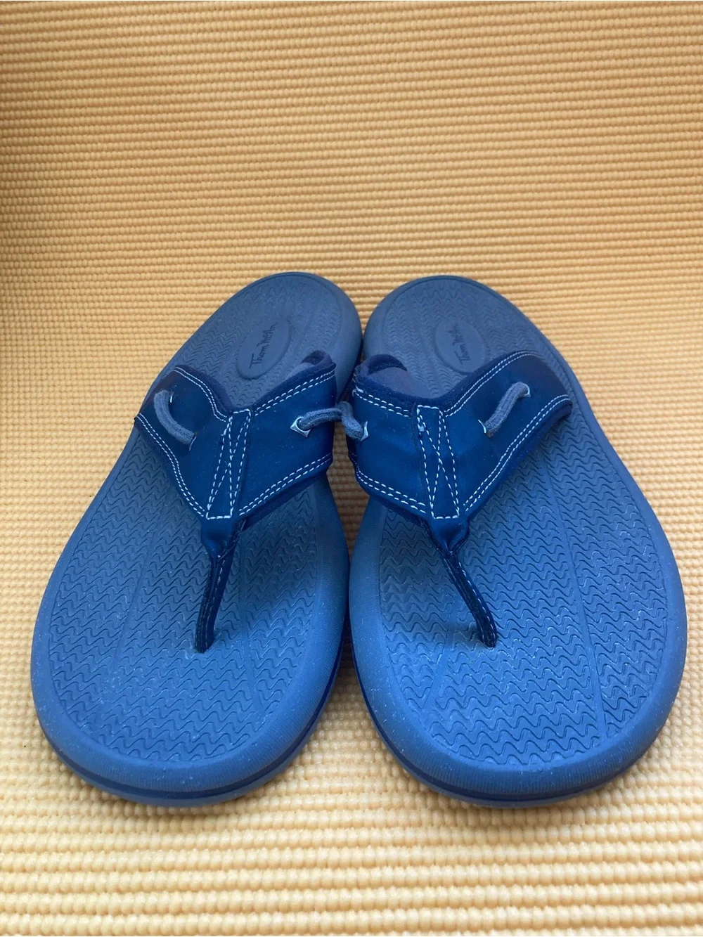 Thom McAn Men's Sandles Flip flops size 11 Color Blue